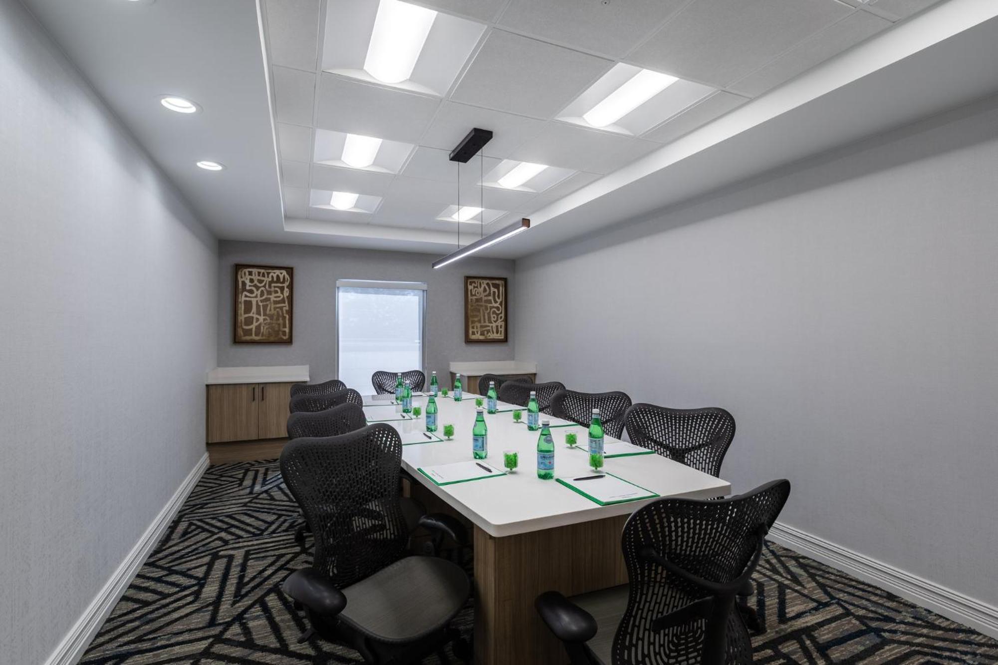 Holiday Inn Anderson By Ihg Zewnętrze zdjęcie