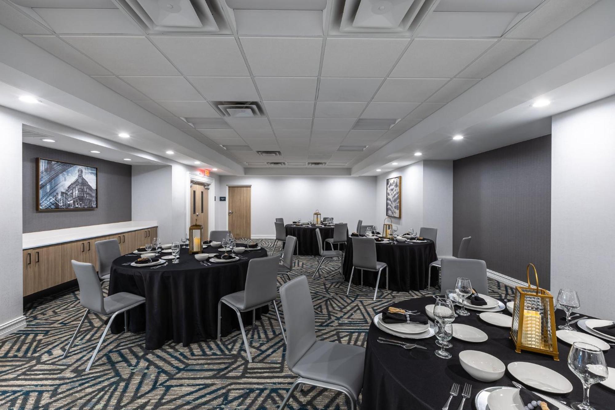 Holiday Inn Anderson By Ihg Zewnętrze zdjęcie